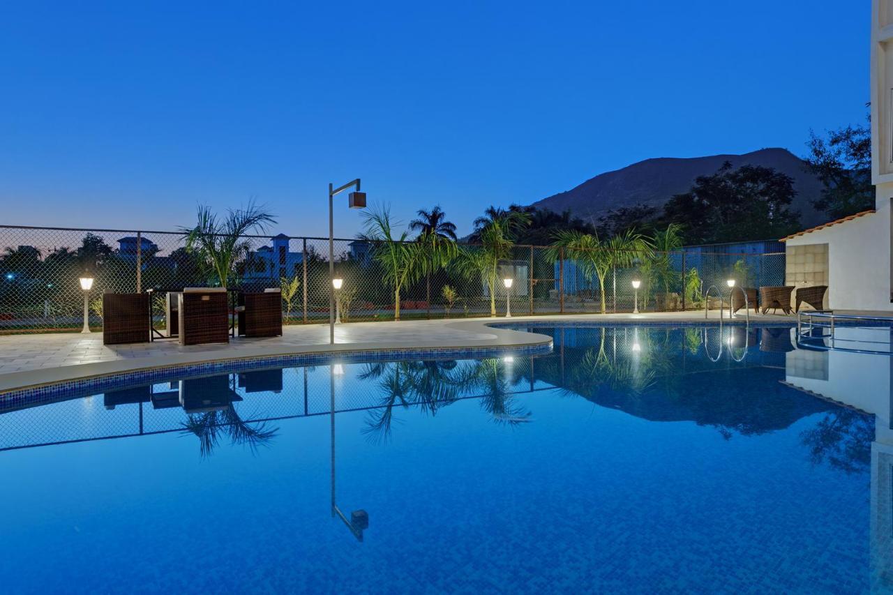 Viola Beacon Resort, Lonavala Bagian luar foto
